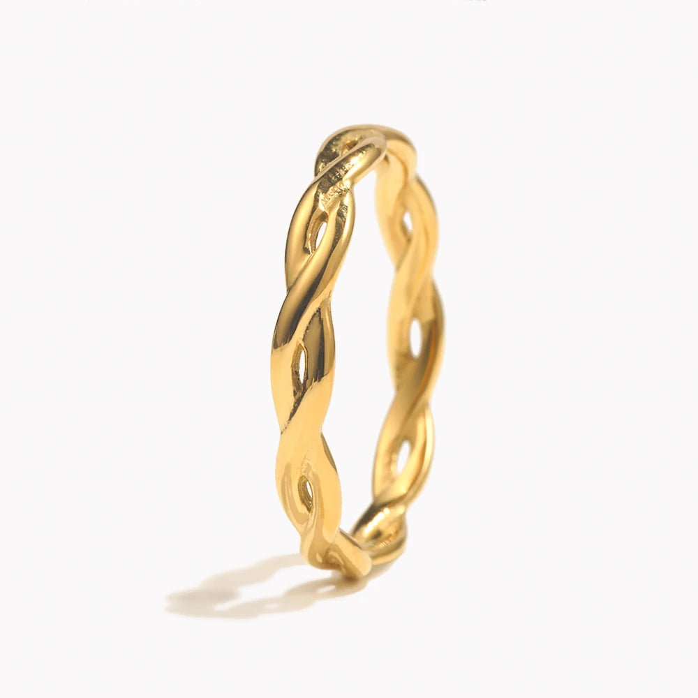Bague fine tressée pour femme